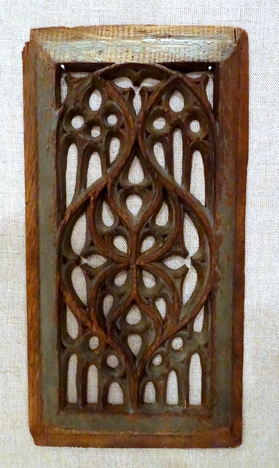 Gothic panel, England, 14th century AD, walnut wood - Spurlock Museum, UIUC - DSC06100