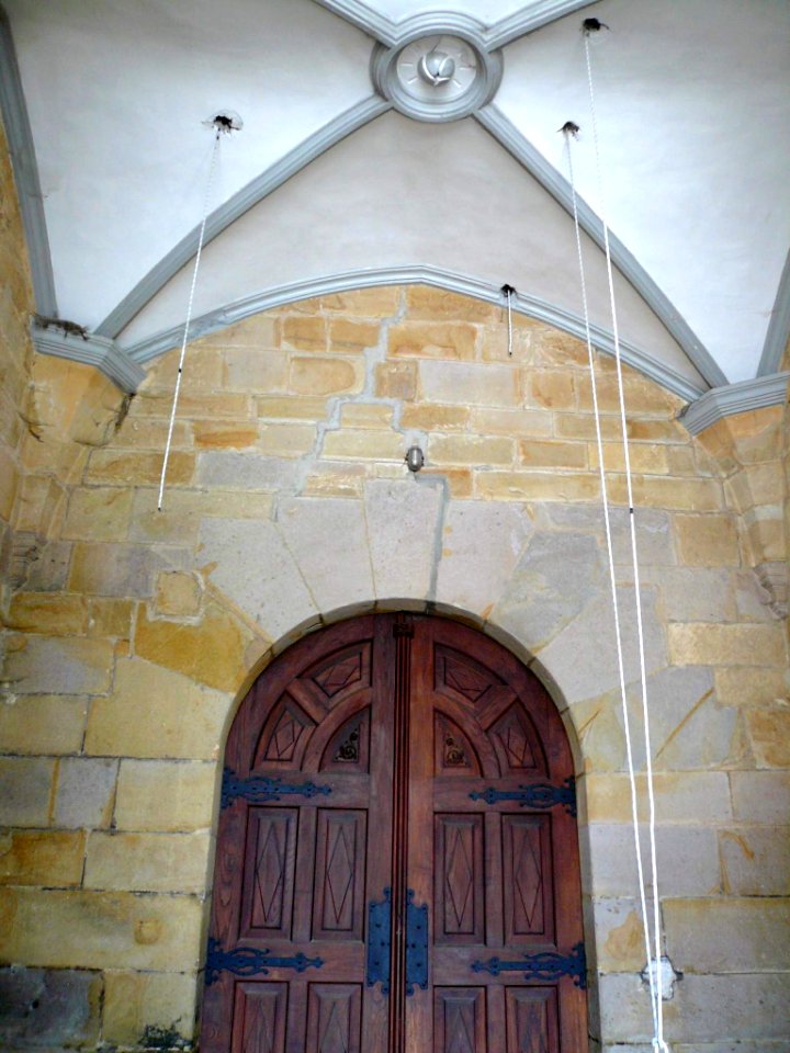 Gordejuela - Iglesia de San Juan de Molinar 05
