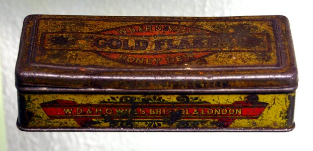 Gold Flake tin, Musée Somme 1916, pic-083