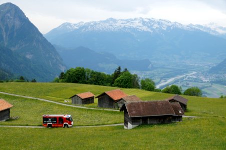 Gnalp Feuerwehrauto Feuerwehr Triesenberg 2 – WAF 300 J FL