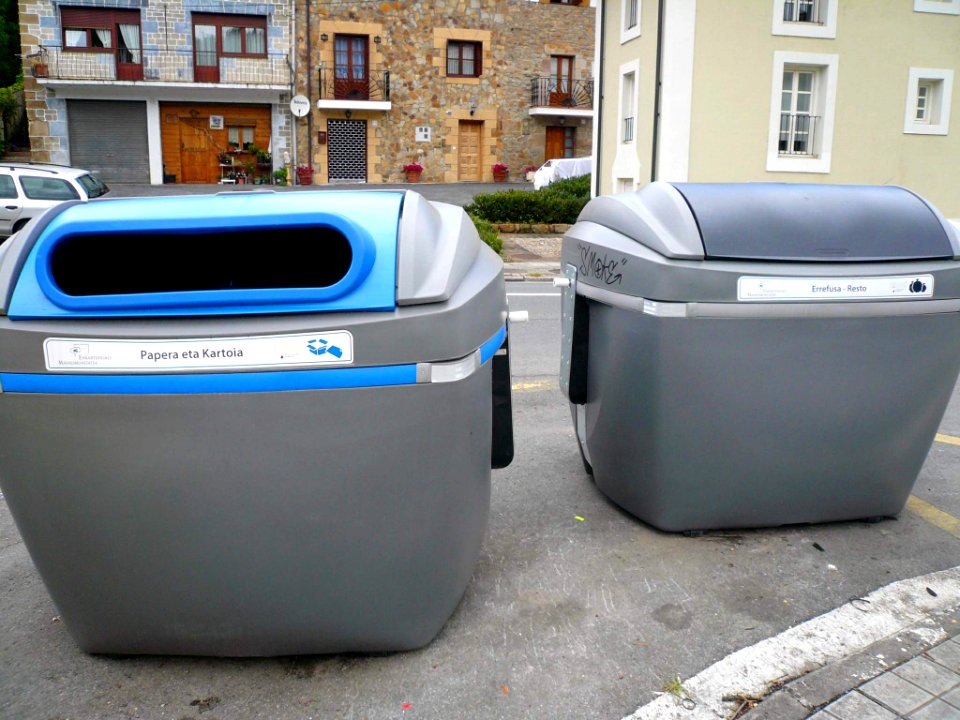 Gordejuela - Contenedores de reciclaje