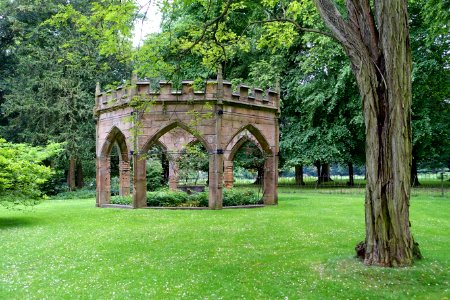 Gothick Aviary, Renishaw Hall - Derbyshire, England - DSC02196