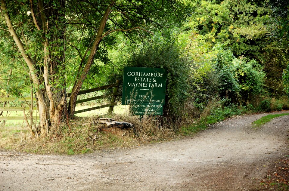 Gorhambury-Estate-entrance-20051002-022