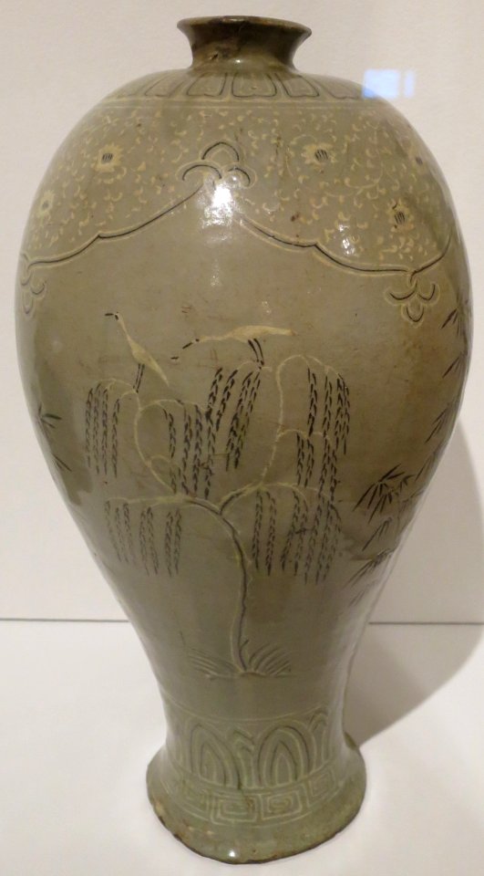 Goryeo dynasty plum blossom vase Honolulu Museum of Art 127