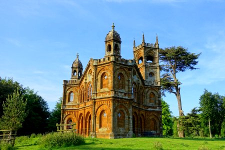Gothic Temple, Stowe - Buckinghamshire, England - DSC06516