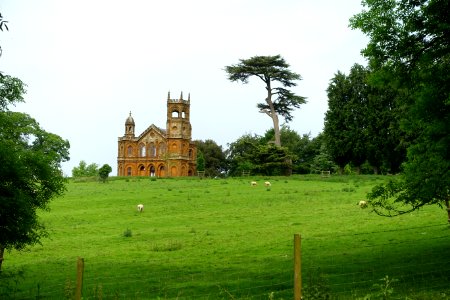 Gothic Temple, Stowe - Buckinghamshire, England - DSC06737