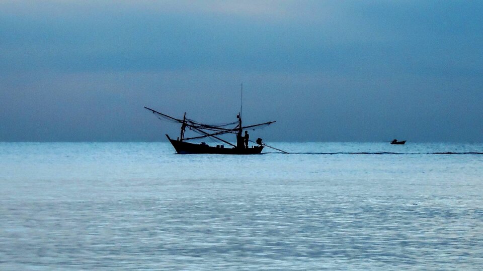 Boat sunrise thailand photo