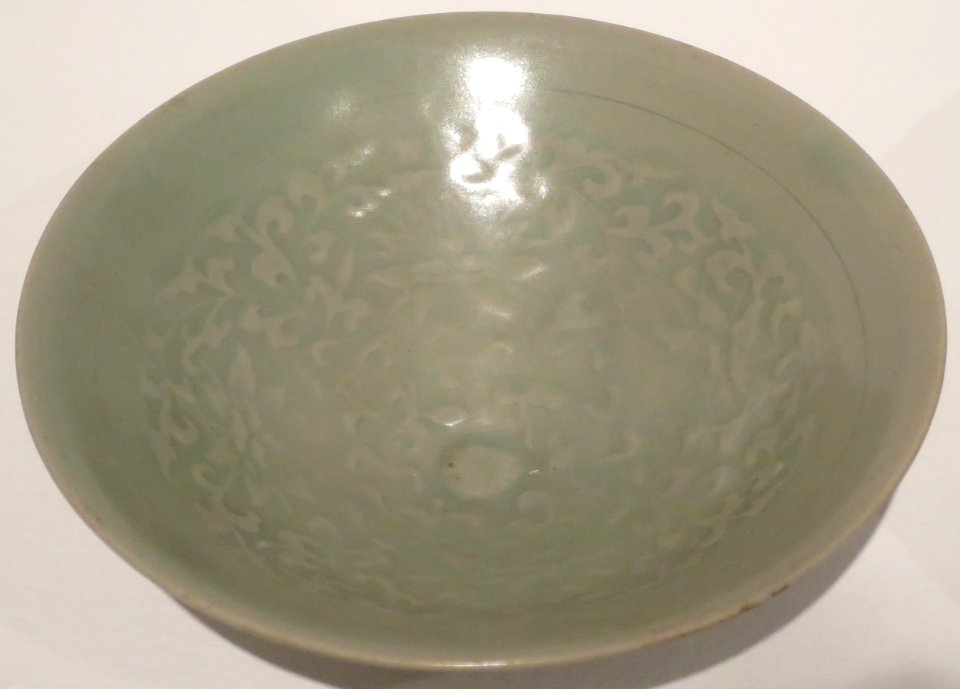 Goryeo dynasty bowl with scrolling lotus design, Honolulu Museum of Art 63