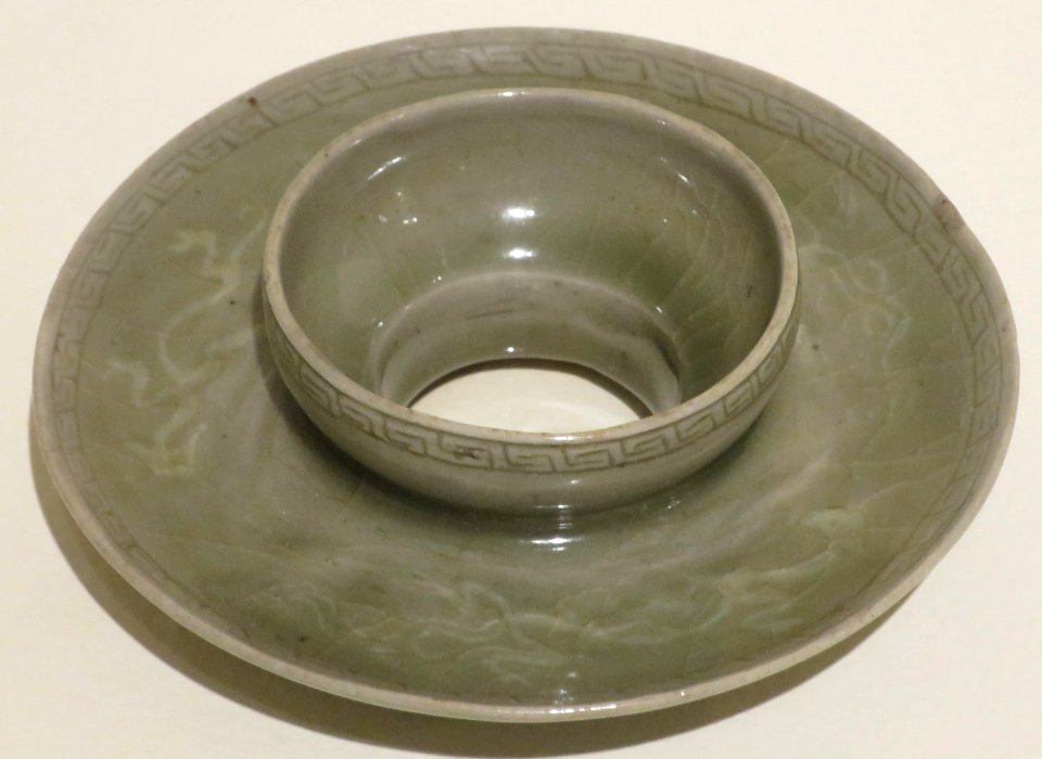 Goryeo dynasty cup stand with dragon design, HMA accession 57