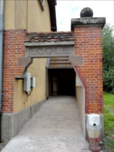 Gondrexon (M-et-M) école communale