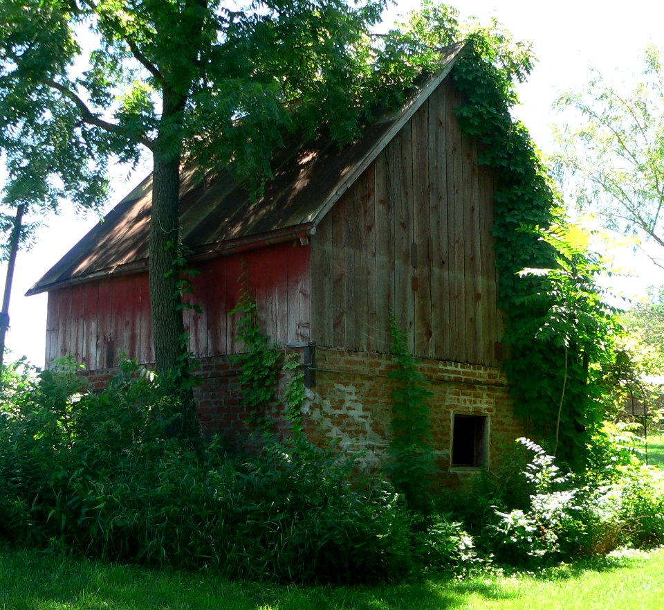 Gottfried Gustav Pitz barn from NW 1