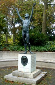 Gottfried Schwab Denkmal by Ludwig Habich, 1905 - Darmstadt, Germany - DSC05971