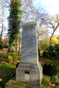 Gotthold Ephraim Lessing - Errichtet von dem Herzoglich Braunschweigischen Hoftheater 1874 - Dom- und Magnifriedhof - Braunschweig, Germany - DSC04247