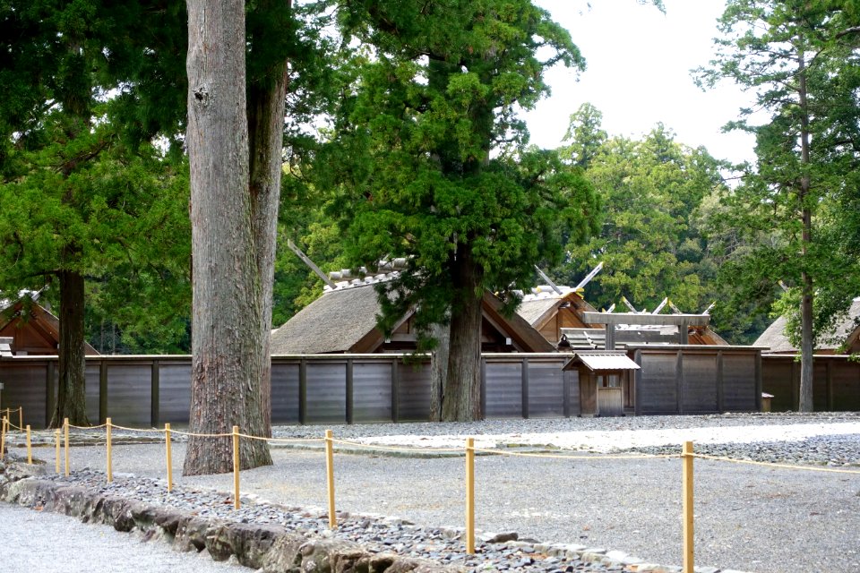 Goshoden and Kodenchi - Geku, Ise Shrine - Ise, Mie, Japan - DSC07795