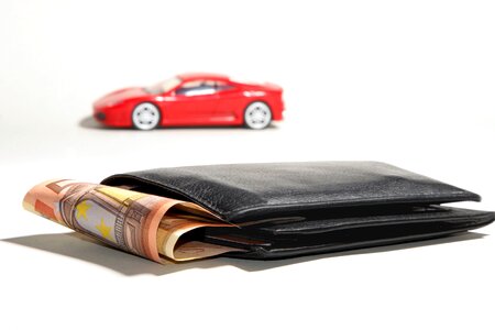 Credit money auto