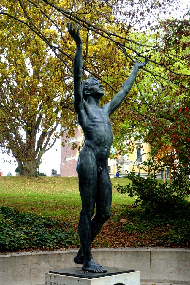 Gottfried Schwab Denkmal by Ludwig Habich, 1905 - Darmstadt, Germany - DSC05967