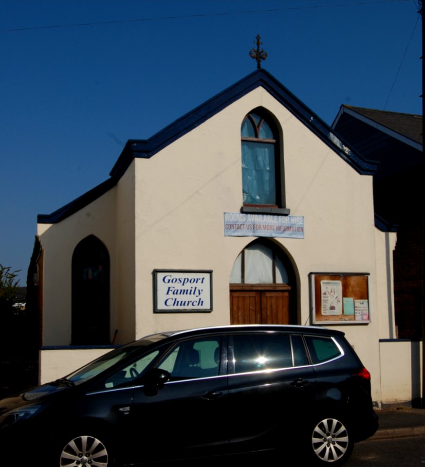 Gosport Family Church (former Baptist and Church of God of Prophecy Church), Grove Road, Hardway, Gosport (April 2019) (1)