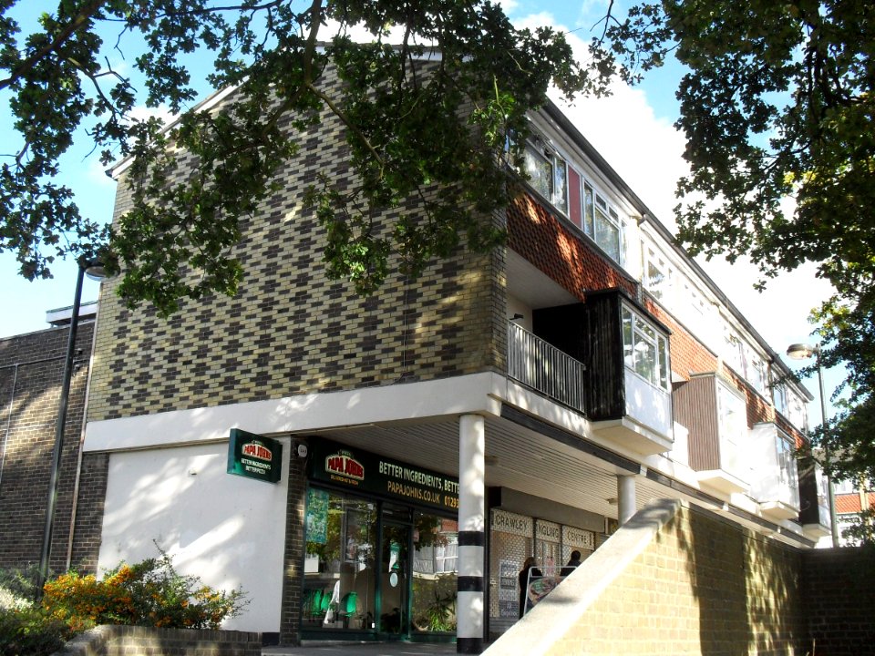 Gossops Green Shopping Parade, Gossops Green, Crawley