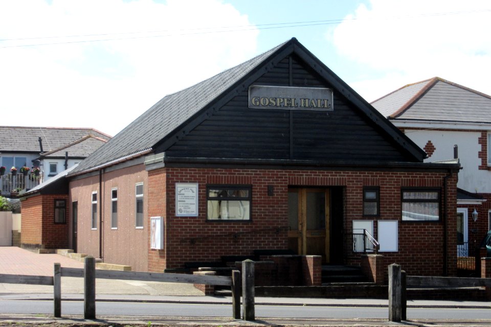 Gospel Hall, Landguard Road, Shanklin (July 2016) (1)