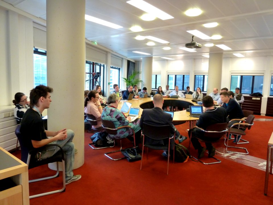 GLAM-WIKI 2015-Saturday-Session 1-Room A