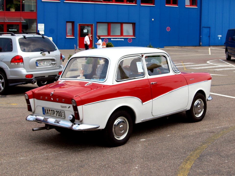 Glas (Isard) T-700 Royal p2