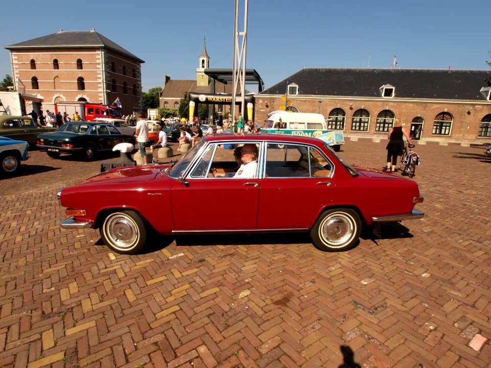Glas 1700 (1967), Dutch licence registration AL-90-04 pic4