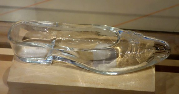Glass shoe, European, undated - Bata Shoe Museum - DSC00193