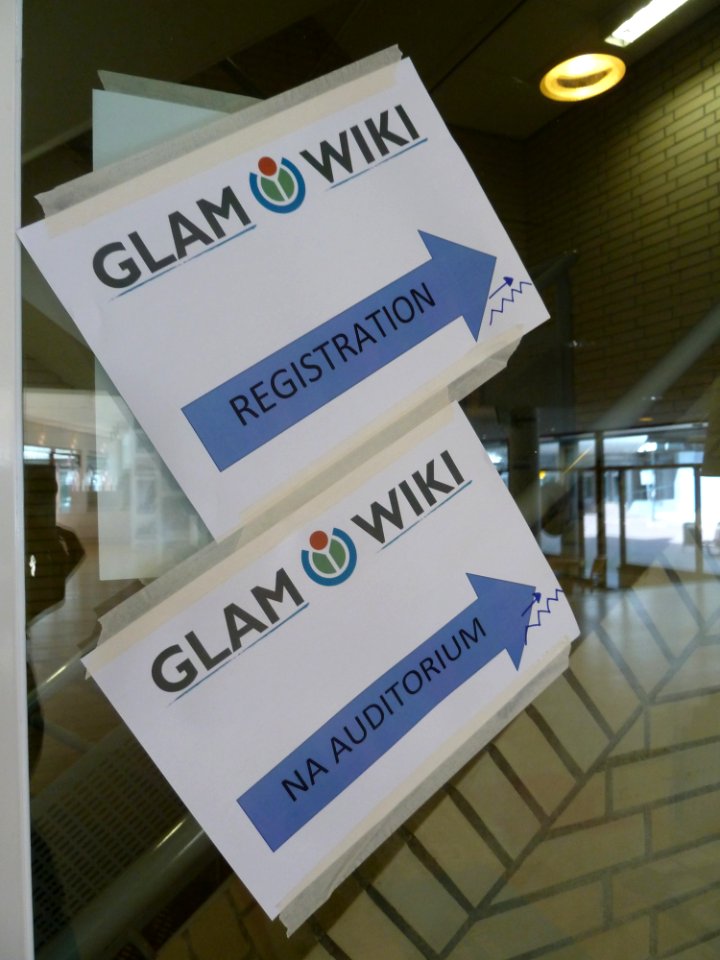GLAM-WIKI 2015-Signs (3)