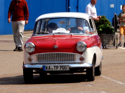 Glas (Isard) T-700 Royal p3