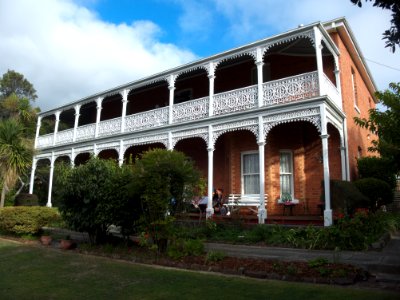 Glen-Osborne-House-Burnie-20160407-002