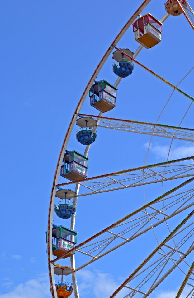 Folk festival ride carnies