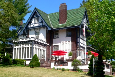 Glick-Orr house from SSE 1