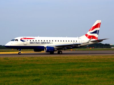 G-LCYI BA CityFlyer Embraer ERJ-170STD (ERJ-170-100) - cn 17000305, taxiing 22july2013 pic-002