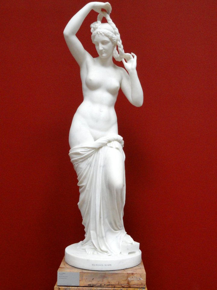 Girl Setting her Hair by H.W. Bissen, 1842 - Ny Carlsberg Glyptotek - Copenhagen - DSC09532