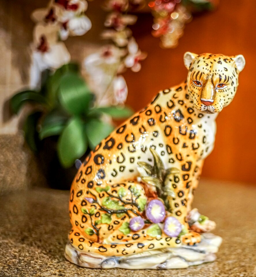 Ornament sculpture indoor