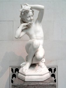 Girl with a Shell by Jean-Baptiste Carpeaux, 1863-1867, marble - National Gallery of Art, Washington - DSC08943