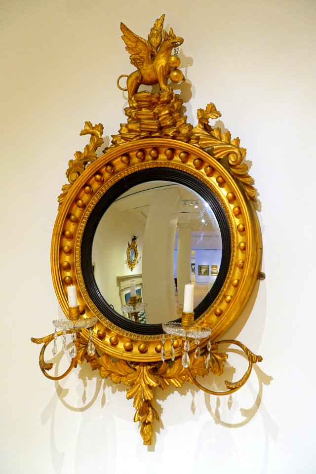 Girandole looking glass, England, 1810, gilt wood, brass - Peabody Essex Museum - DSC06838