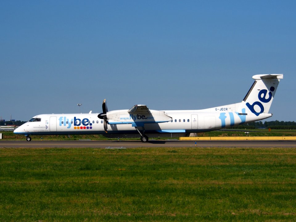 G-JECR Flybe De Havilland Canada DHC-8-402Q Dash 8 - cn 4139, taxiing 21july2013 pic-003