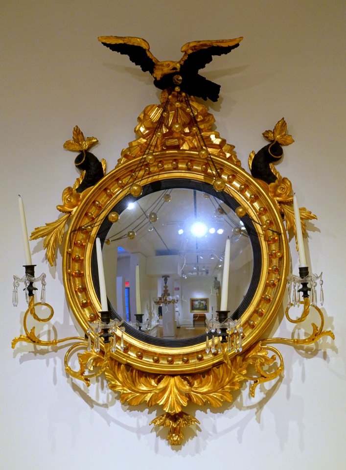 Girandole looking glass, attributed to John Doggett, United States, 1800, gilt wood, glass - Peabody Essex Museum - DSC06856