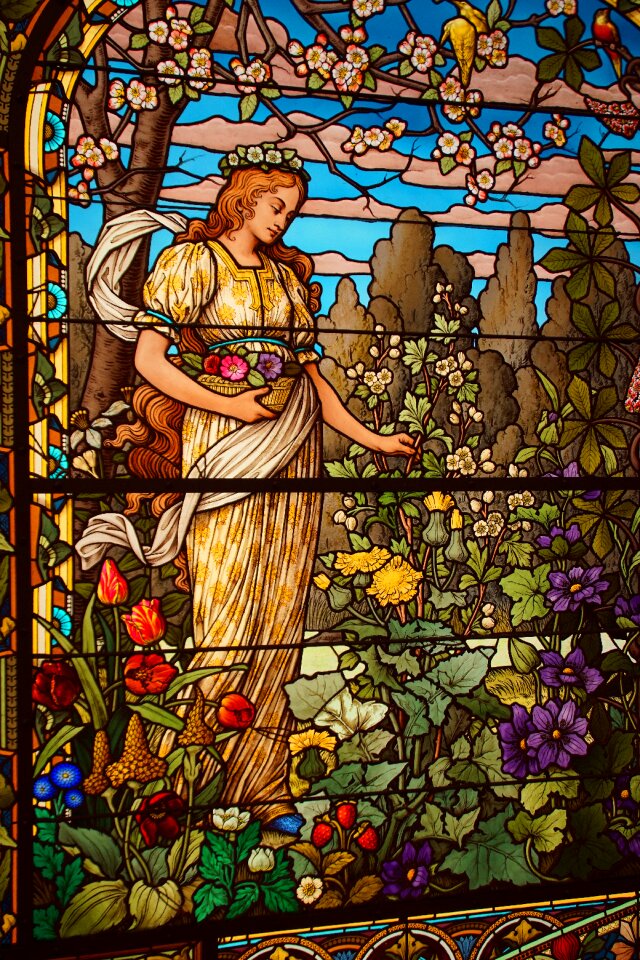 New art stained glass windows museum
