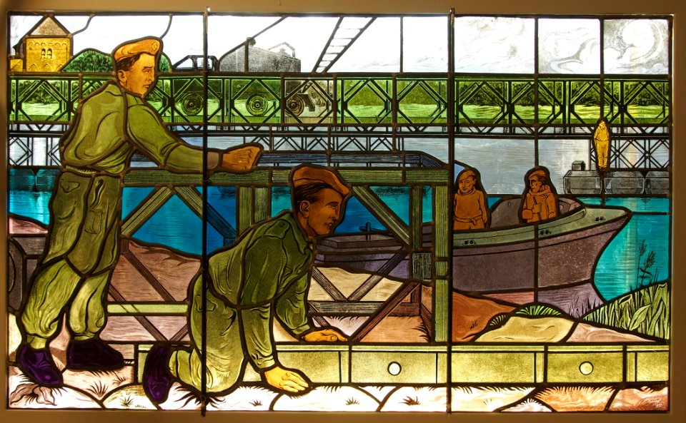 Glas in loodramen geschonken aan het Korps Pontonniers, Geniemuseum Vught, foto 7