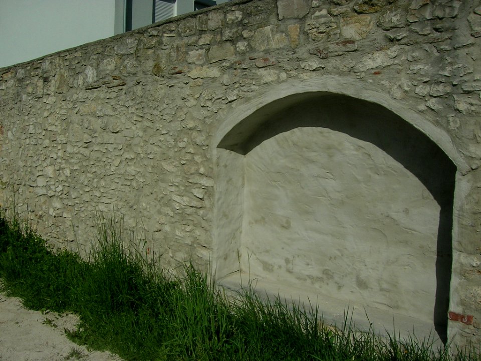 Glasgarten Eichstätt -Gartenmauer Ost (1)