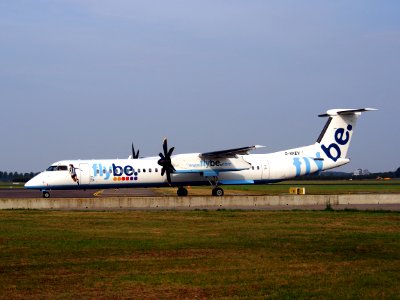 G-KKEV Flybe De Havilland Canada DHC-8-402Q Dash 8 - cn 4201, 25august2013 pic-635