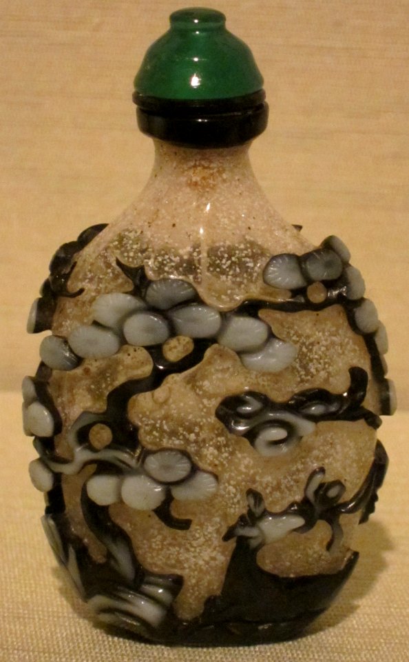 Glass Chinese snuff bottle, Qing dynasty, 19th century, Honolulu Academy of Arts