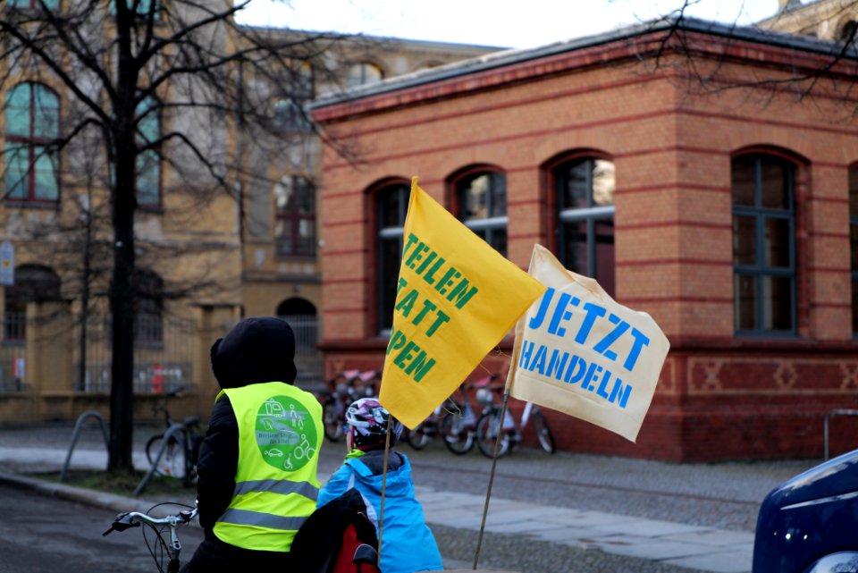 Global Climate Strike Berlin bicycle demonstration Treptow 2021-03-19 171