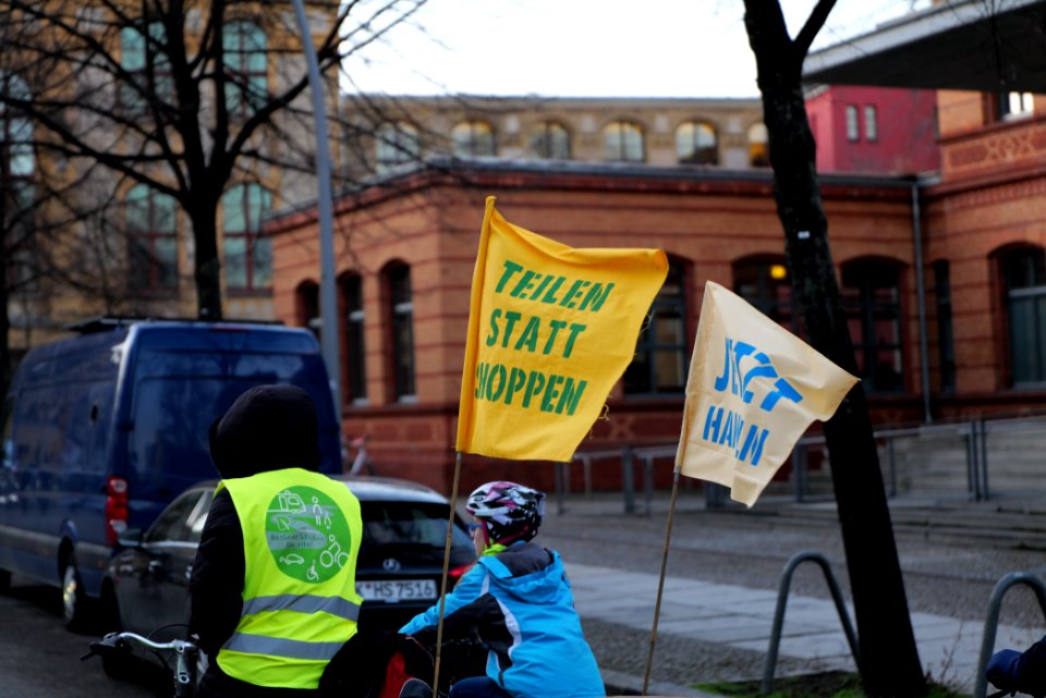 Global Climate Strike Berlin bicycle demonstration Treptow 2021-03-19 170