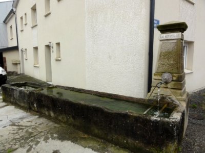 Glonville (M-et-M) fontaine D