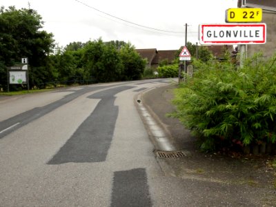 Glonville (M-et-M) city limit sign