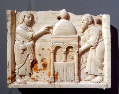 God and Abraham, Southern Italy, late 11th century, ivory - Bode-Museum - DSC03611