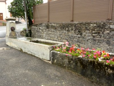 Glonville (M-et-M) fontaine C